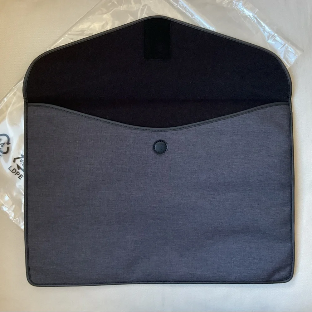 ASUS Black Laptop Sleeve for Men